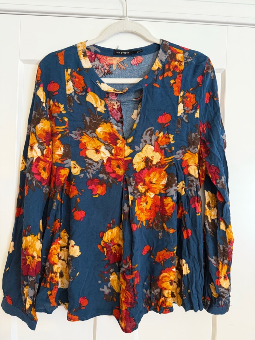 Blu Pepper Teal Floral V-Neck Long Sleeve Blouse